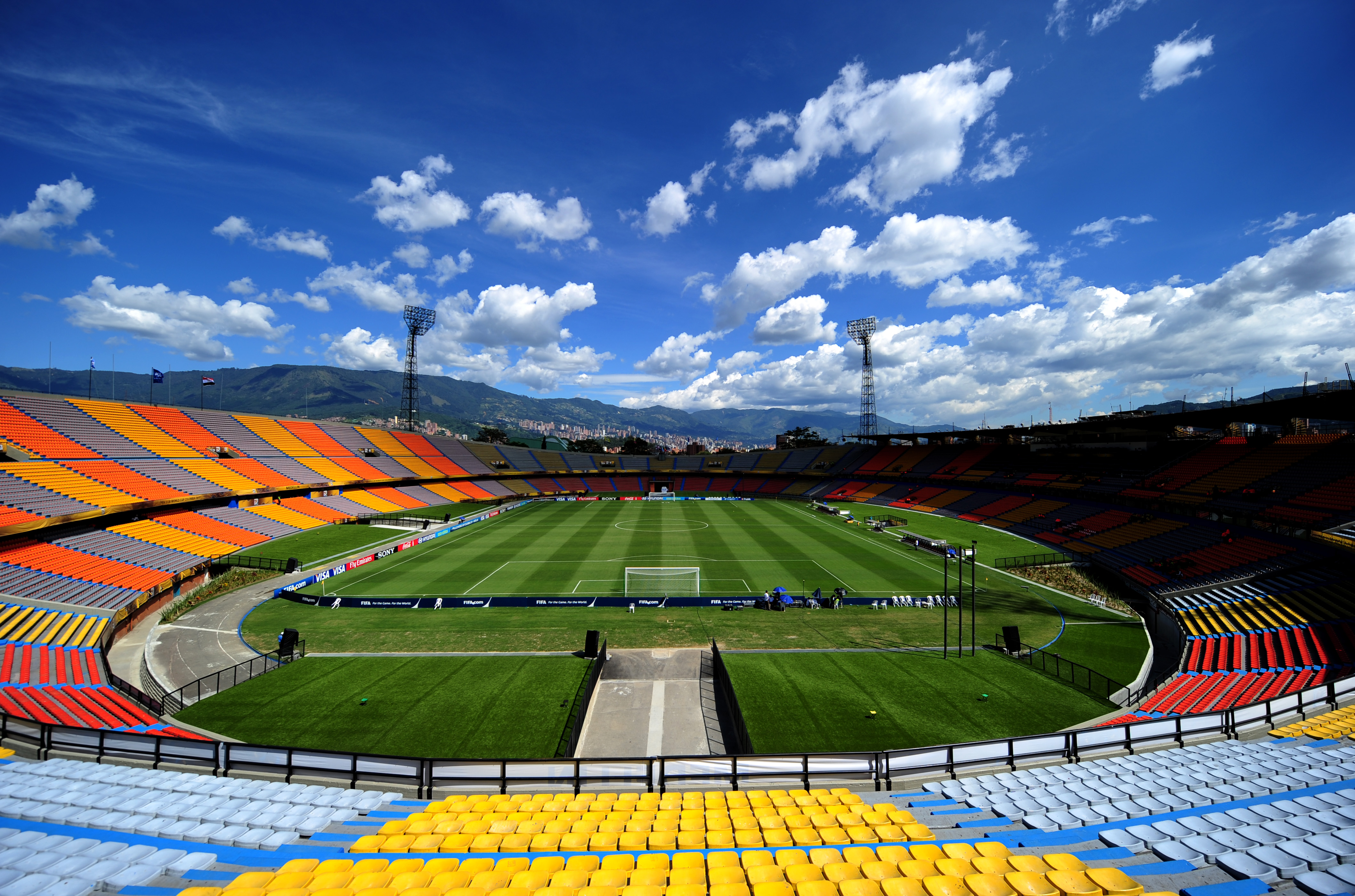 Estadio Atanasio Girardot Medellín sede de conciertos y eventos masivos