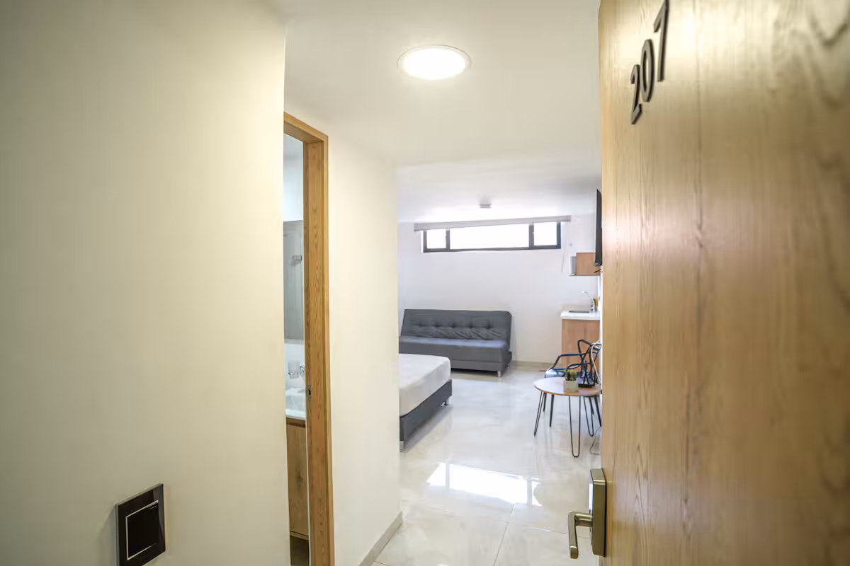Estudio 16 - apartamento amoblado en Prado Centro Medellín 4